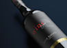 design a minimal and elegant wine label