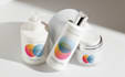 design minimalist cosmetic, skincare, beauty label packaging