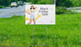 canva desing yard signs, lawn signs