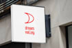 design professional eye catching logo