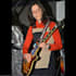 give personalized guitar lessons