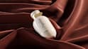 create 3d fragrance animation, 3d perfume bottle animation with liquid splash