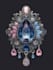 make jewelry design in hand