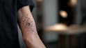 custom an abstract black tattoo design