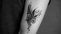 custom an abstract black tattoo design