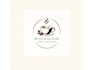 design a minimal and modern logo