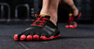 guide you how to wear barefoot shoes and walk barefoot