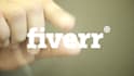 create this HD hand logo reveal intro