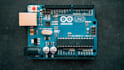 program mechatronics projects using esp32 and arduino