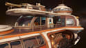 illustrate custom spaceship sci fi steampunk nft