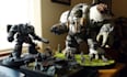 build and paint your warhammer and other minis
