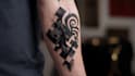 custom an abstract black tattoo design