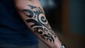 custom an abstract black tattoo design