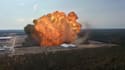 do visual effect, cgi compositing, fire explosion, fire and smoke effects