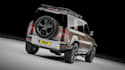 use blender to create 3d car model, detailed pbr texture, suv car bodykit model