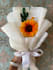 create unique handmade pipe cleaner flowers and bouquets