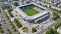 create stadium wayfinding maps with football pitches