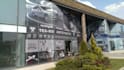 design amazing showcase, storefront, shopfront graphics