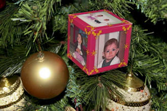create a Christmas Paper Cube For the Holidays