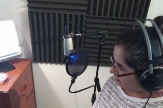 record spanish voiceover with latin neutral accent