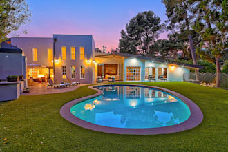 real estate photography or twilight photos