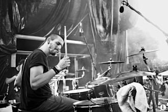 play drum track for your song