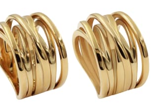 do high end jewelry photos retouch looking 3d quality