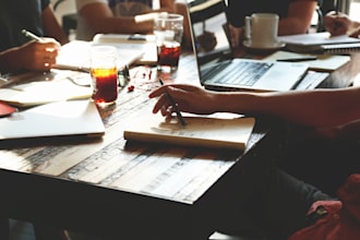 write an amazing psychology based article