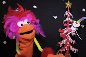 create a Holiday Puppet Greeting