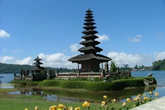 guide you to the place where the most beautiful in Bali