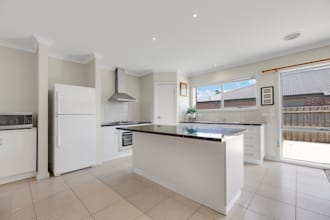 do hdr real estate photo editing