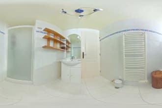 do 360 degree panorama photo editing, photo stitching