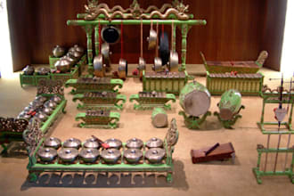 play music