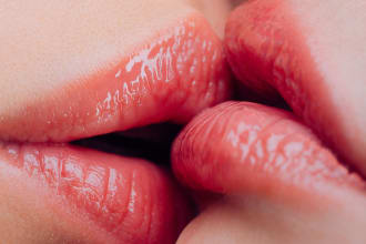 write irresistible  romantic or erotic fiction for you