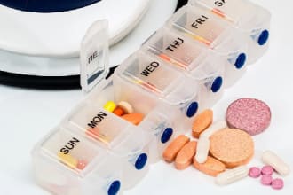write pharmacology articles and blog posts
