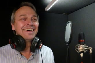 narrate your elearning with an engaging, british voice