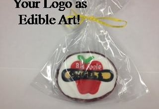 create one cookie displaying your business logo