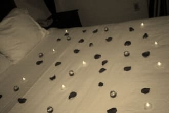 give romantic ideas