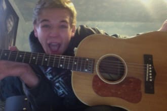 play and sing happy birthday to you