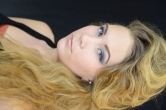 give you a personal makeup tutorial from a Pro Makeup Artist in just a few easy steps