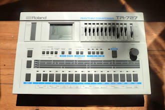 program one percussion pattern on a roland tr 727