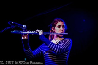 play my school fight song on flute