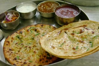 plan your eating itinerary and sight seeing on your trip to Amritsar, India