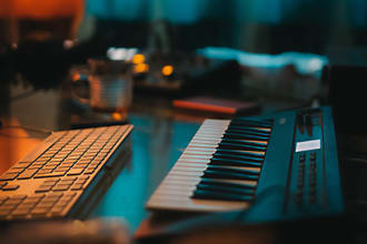 compose an original midi melody or transcribe to midi