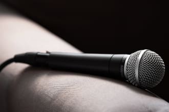be your romanian professional voice over