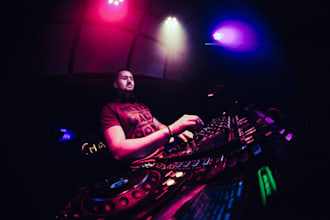 produce a wonderful deep house track for you