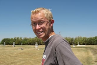 post 12 real human blog comments with interaction