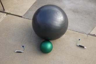 provide a weekly workout regiment