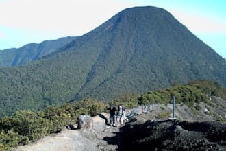 give you 5 photos beautiful scenery such in indonesia
