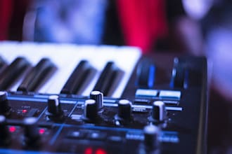 put keyboards colors in your song